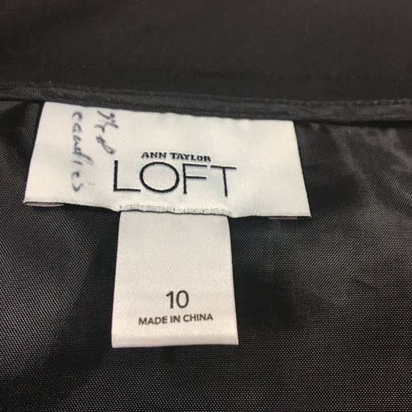 Ann Taylor Loft Black Skirt With Blue Design Sz 10 - Picture 5 of 8
